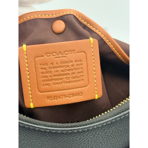 Luxury Set: Coach Chaise Crossbody & Wyn Small Wallet - Picture 6 of 13